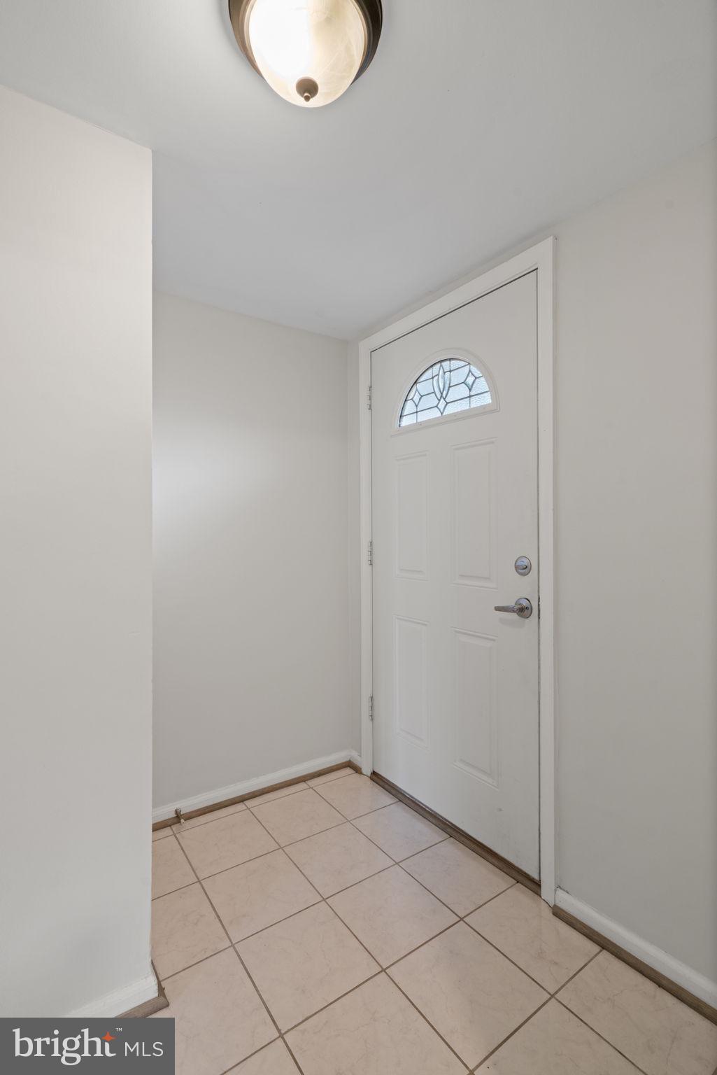14502 Golden Oak Road Centreville, VA 20121 - Photo 6 of 22