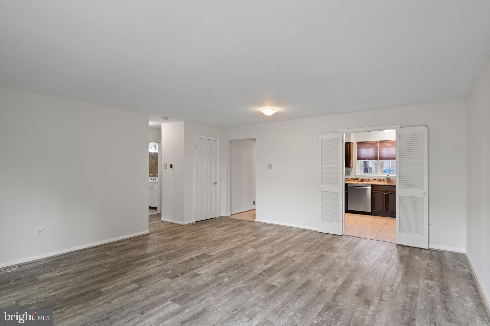 14502 Golden Oak Road Centreville, VA 20121 - Photo 8 of 22