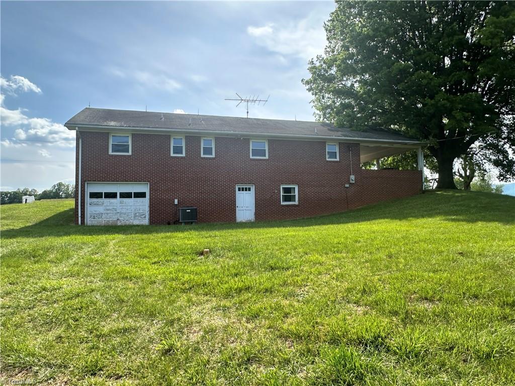87 Oak Ridge Road Cana, VA 24317 - Photo 3 of 46 Gallery Image 3