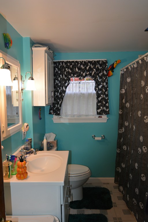 484 Franklin Road Fitchburg, MA 01420 - Photo 8 of 21 Gallery Image 8