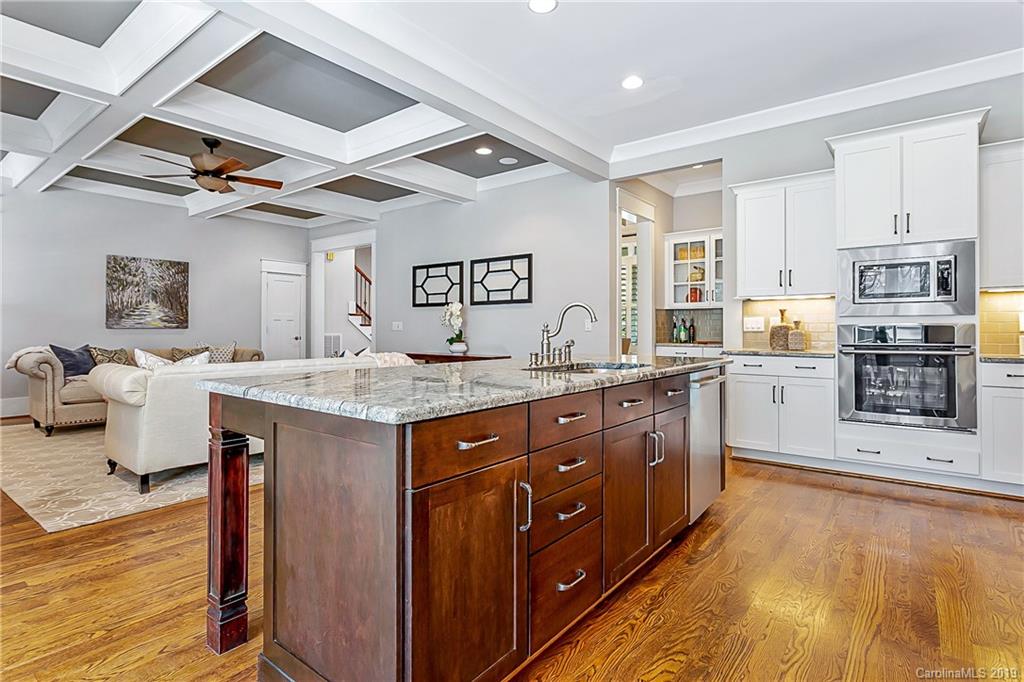 5018 Sharon View Road Charlotte, NC 28226 - Photo 12 of 35