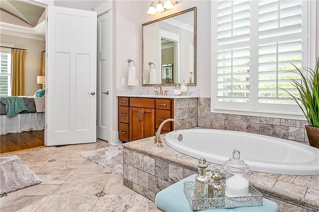 5018 Sharon View Road Charlotte, NC 28226 - Photo 22 of 35