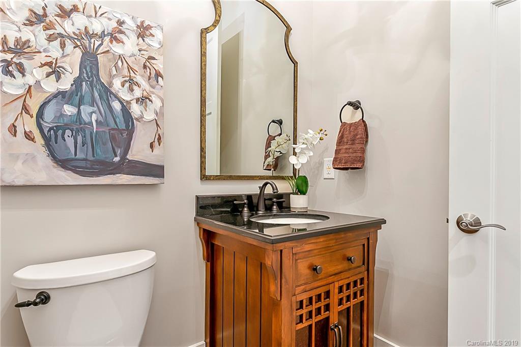 5018 Sharon View Road Charlotte, NC 28226 - Photo 5 of 35