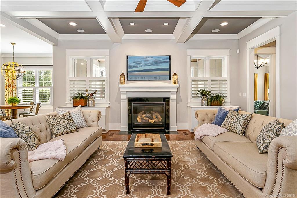 5018 Sharon View Road Charlotte, NC 28226 - Photo 6 of 35