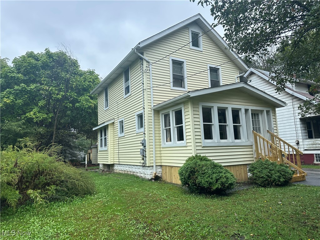 835 Inman Street Akron, OH 44306 - Photo 2 of 25 Gallery Image 2