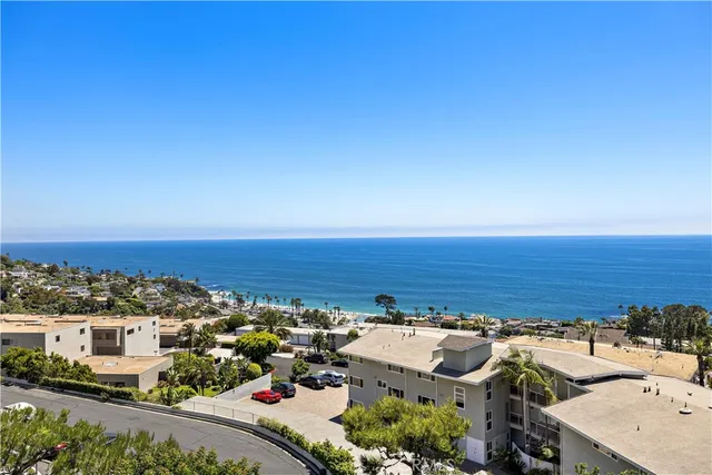 $2,277,000 | 21659 Ocean Vista Drive, Unit 20, Laguna Beach, CA 92651