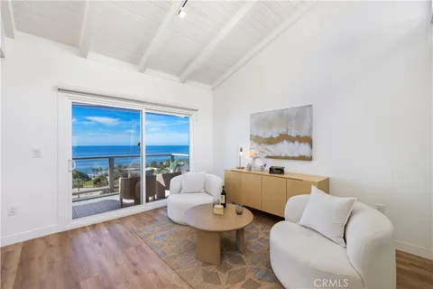 $2,285,000 | 21659 Ocean Vista Drive, Unit 20, Laguna Beach, CA 92651