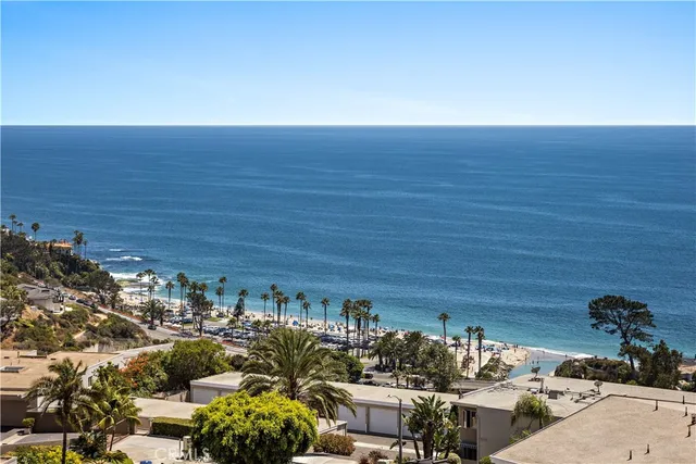 $2,277,000 | 21659 Ocean Vista Drive, Unit 20, Laguna Beach, CA 92651