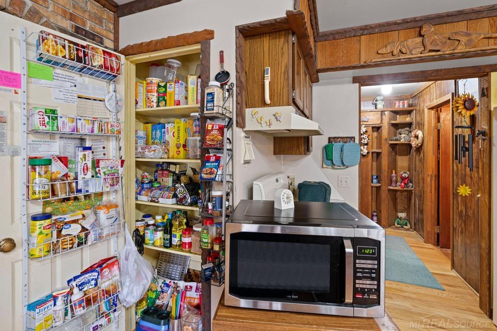 6186 Hunters Creek Road Imlay City, MI 48444 - Photo 18 of 53 50127321-17.JPG