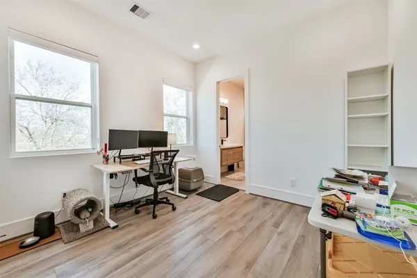 $2,750 | 4211 Nichols Street, Unit A, Houston, TX 77020