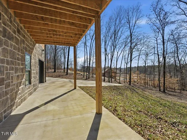 $750,000 | 248 Cherokee Cove, Rutledge, TN 37861