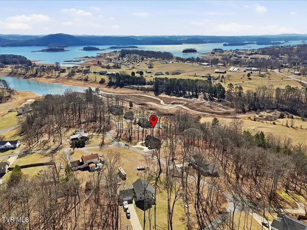 $750,000 | 248 Cherokee Cove, Rutledge, TN 37861