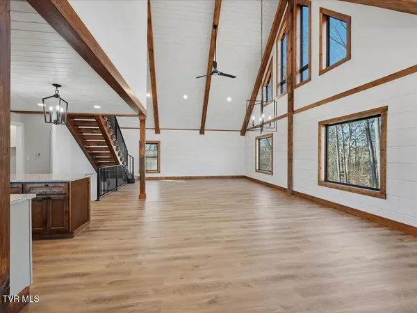 $750,000 | 248 Cherokee Cove, Rutledge, TN 37861