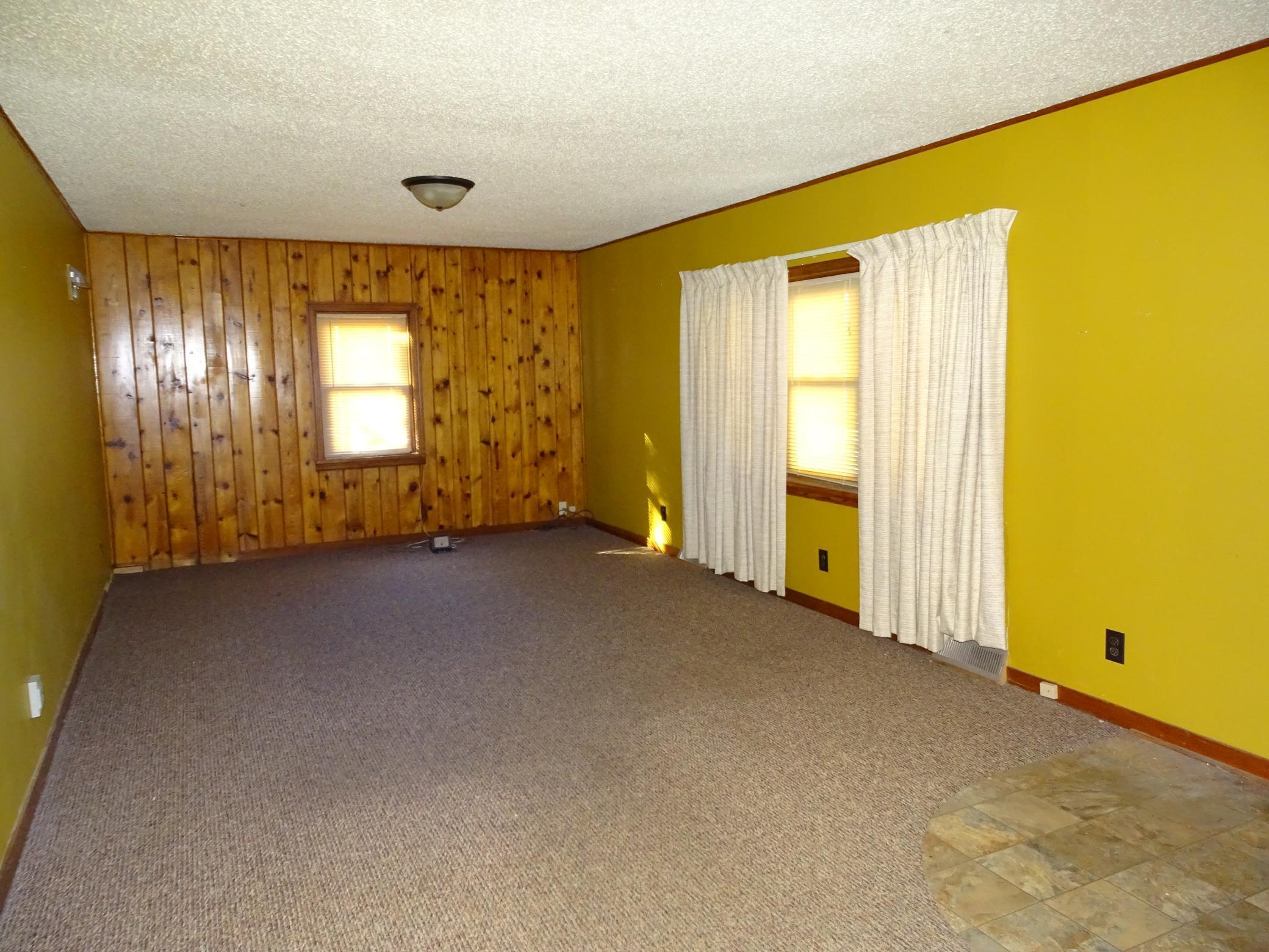 S288 Highway 25 Durand, WI 54736 - Photo 10 of 20