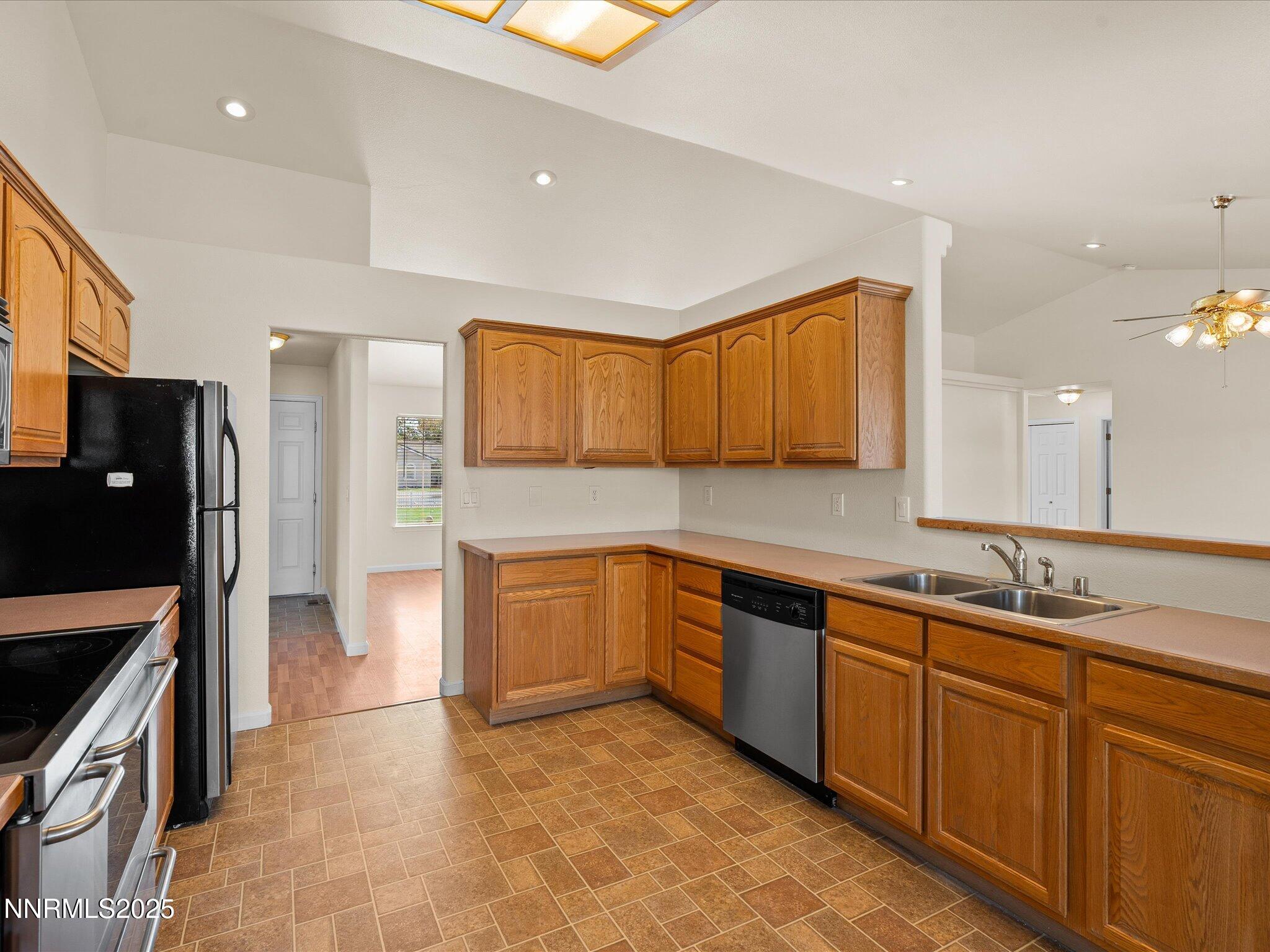 696 Sunrise Terrace Fallon, NV 89406 - Photo 21 of 65 024-696 Sunrise Terrace-NEW-114