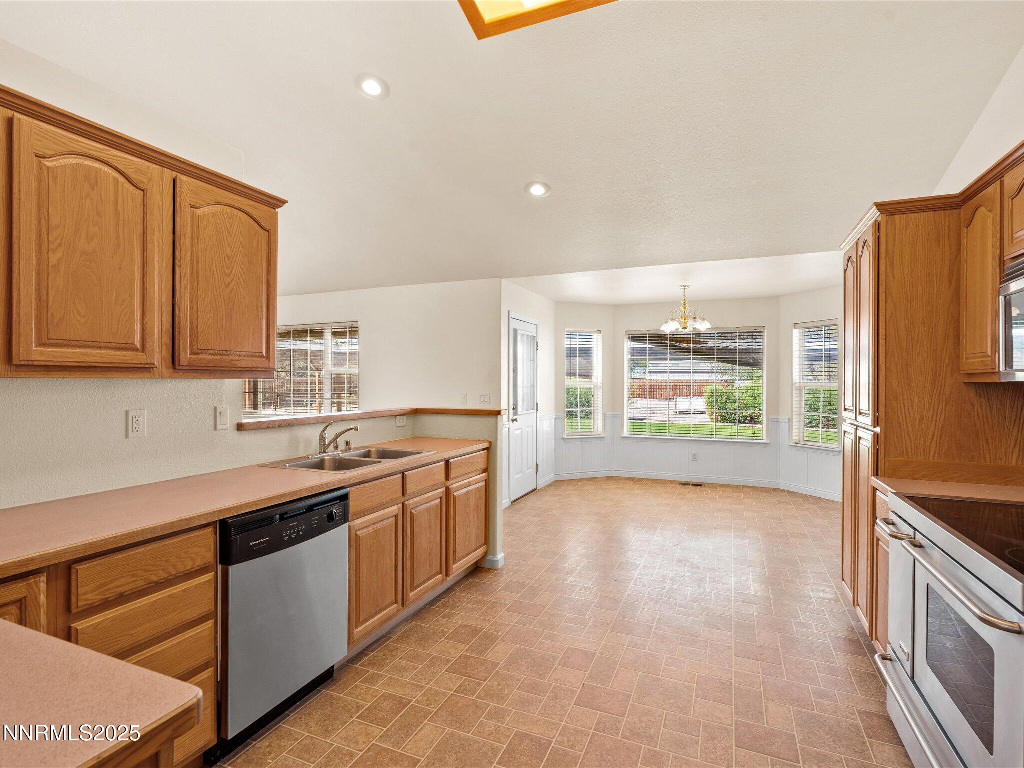 696 Sunrise Terrace Fallon, NV 89406 - Photo 22 of 65 023-696 Sunrise Terrace-NEW-113