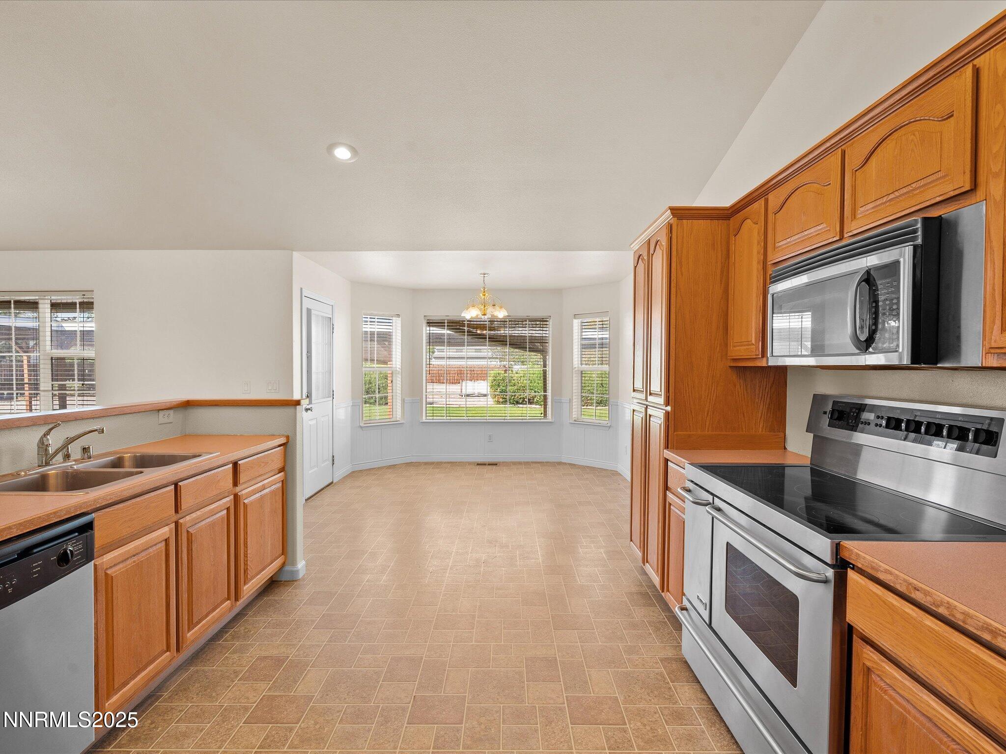 696 Sunrise Terrace Fallon, NV 89406 - Photo 23 of 65 022-696 Sunrise Terrace-NEW-112