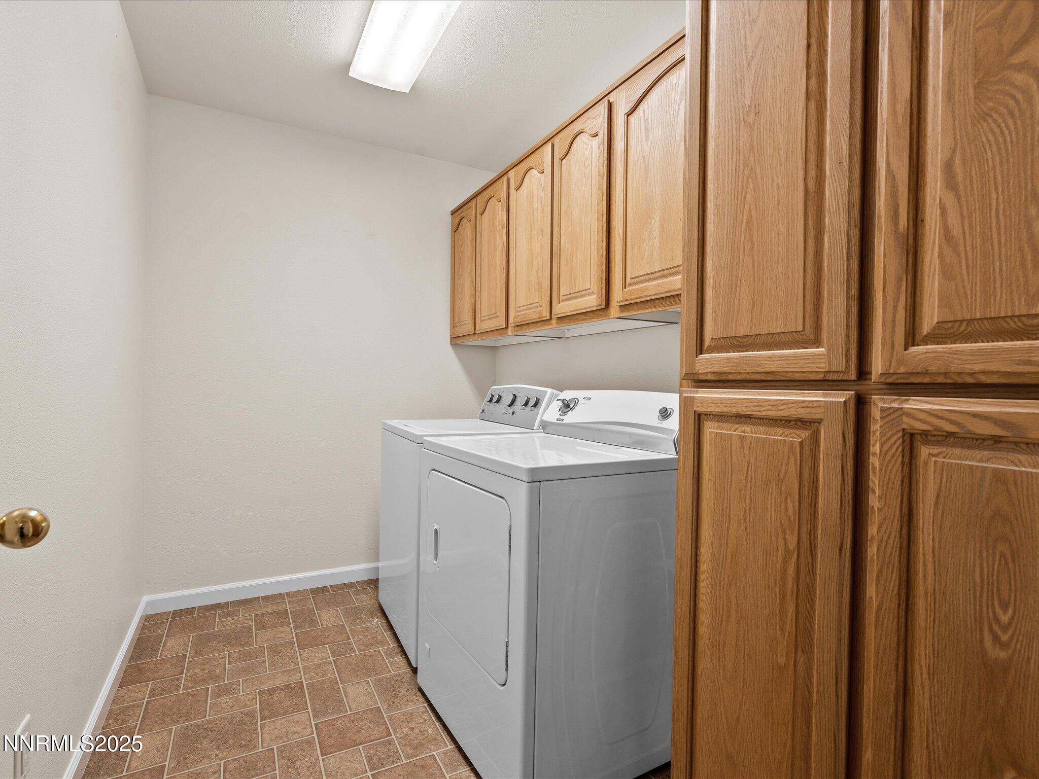 696 Sunrise Terrace Fallon, NV 89406 - Photo 41 of 65 a utility room with a sink