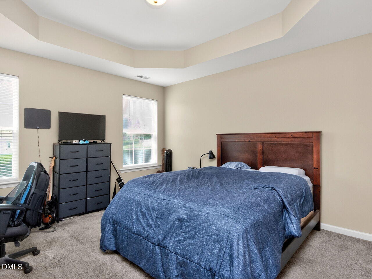 409 Provincial Street Raleigh, NC 27603 - Photo 14 of 26 014-1280x960-photo