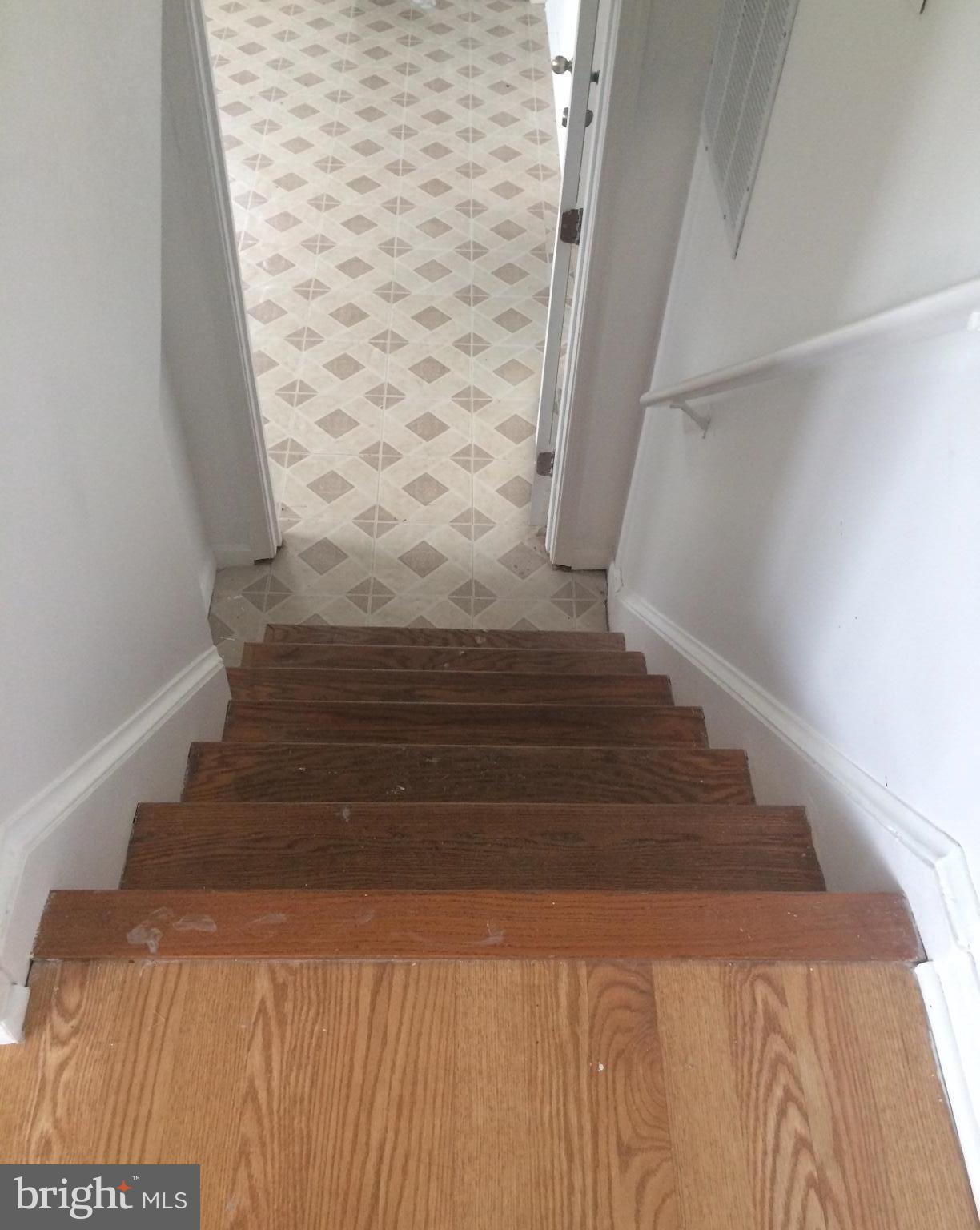 116 North Sycamore Road Sterling, VA 20164 - Photo 12 of 21 Interior (General)