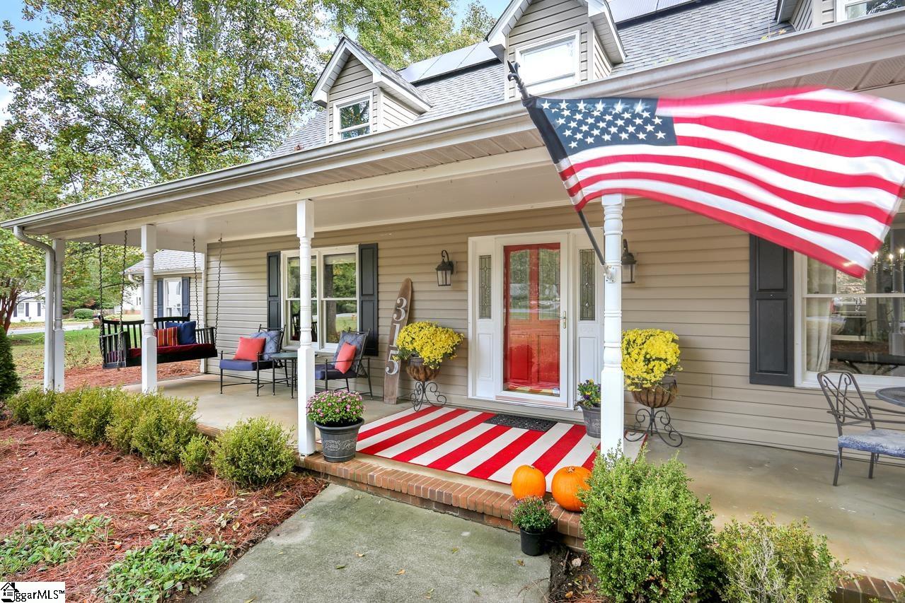 315 Quail Run Circle Fountain Inn, SC 29644 - Photo 2 of 36 Gallery Image 2