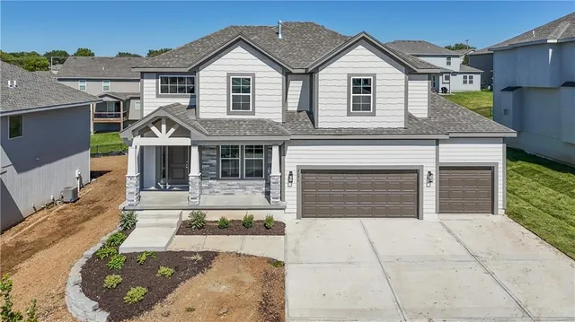 $639,950 | 2739 West Park Street, Olathe, KS 66061