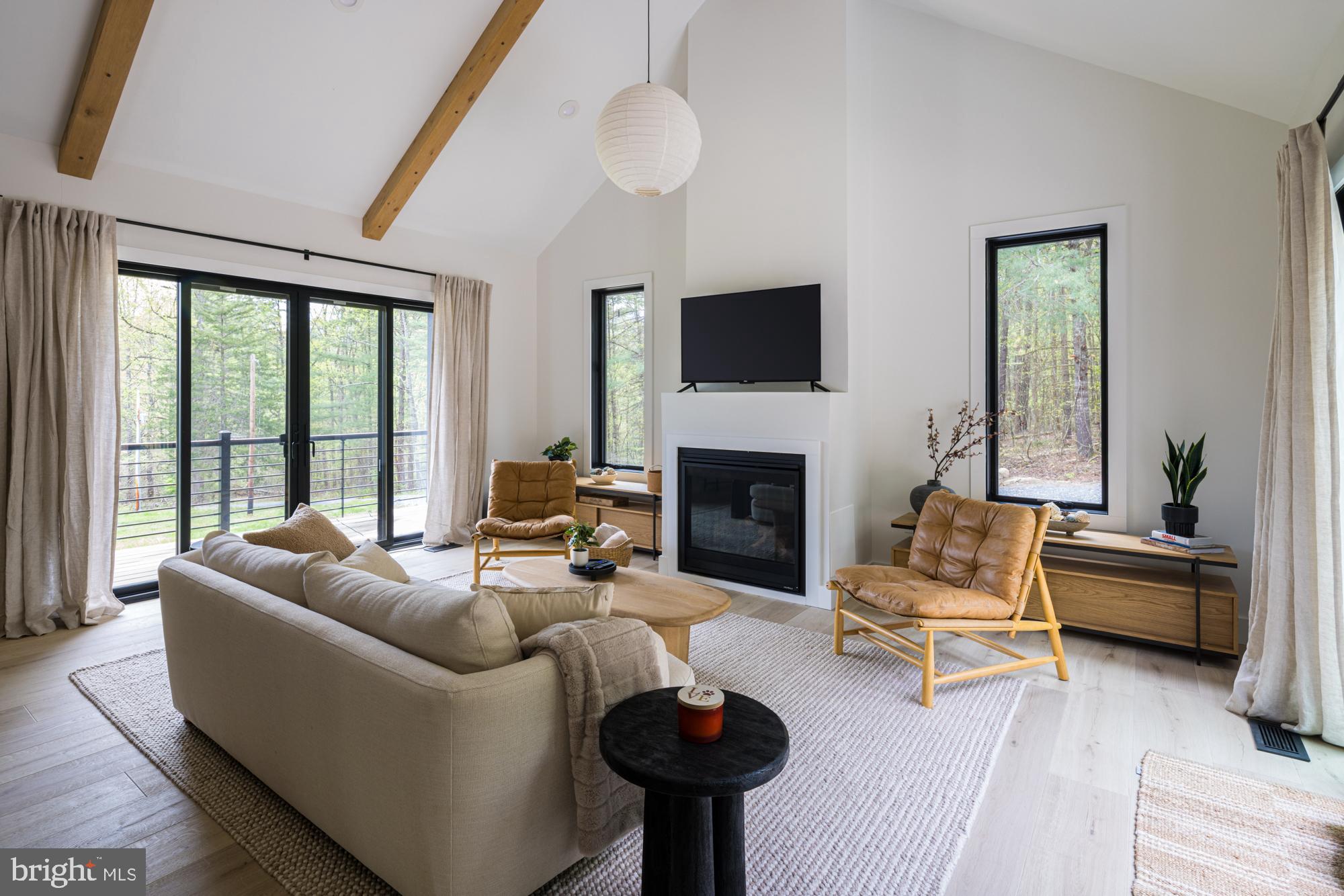 1022 Valley Burg Road Luray, VA 22835 - Photo 4 of 25