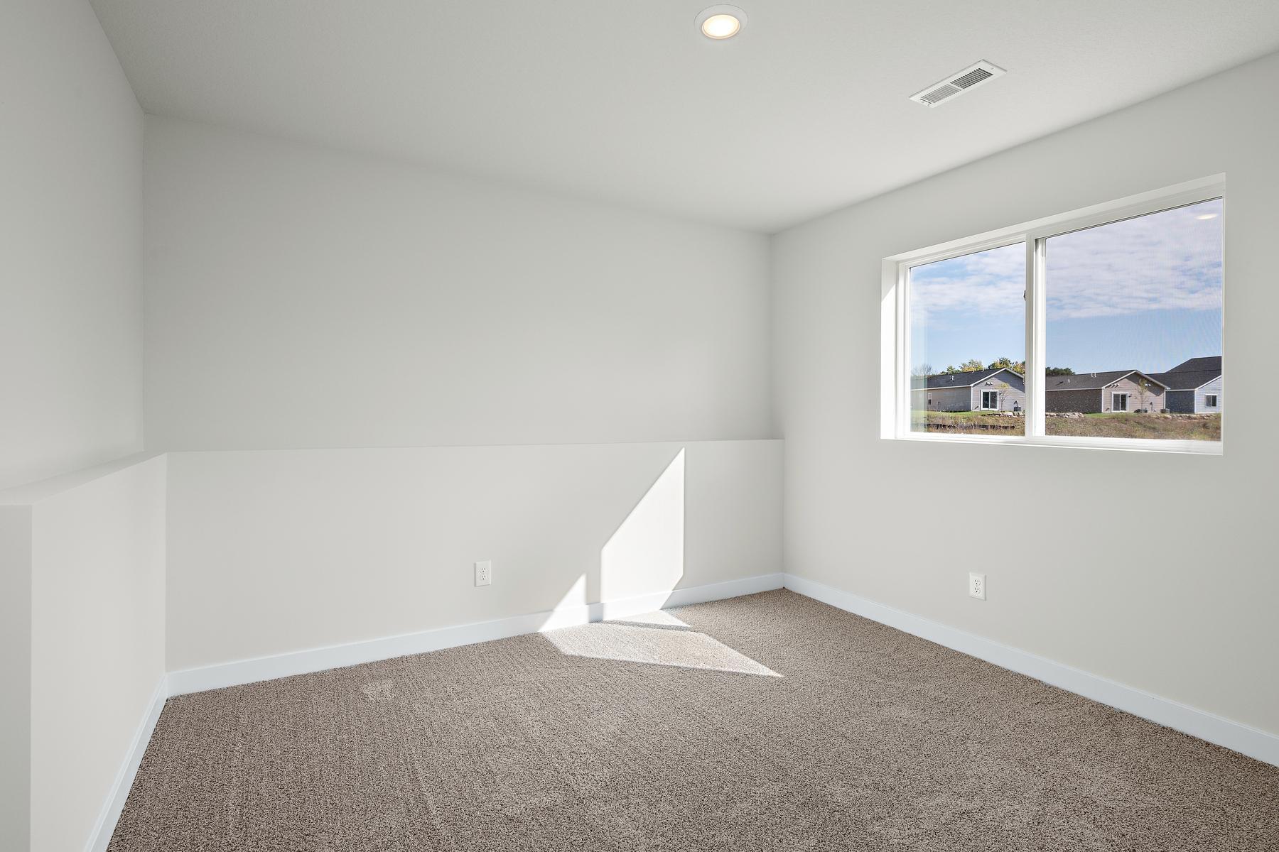 514 Spruce Court North Cambridge, MN 55008 - Photo 18 of 24