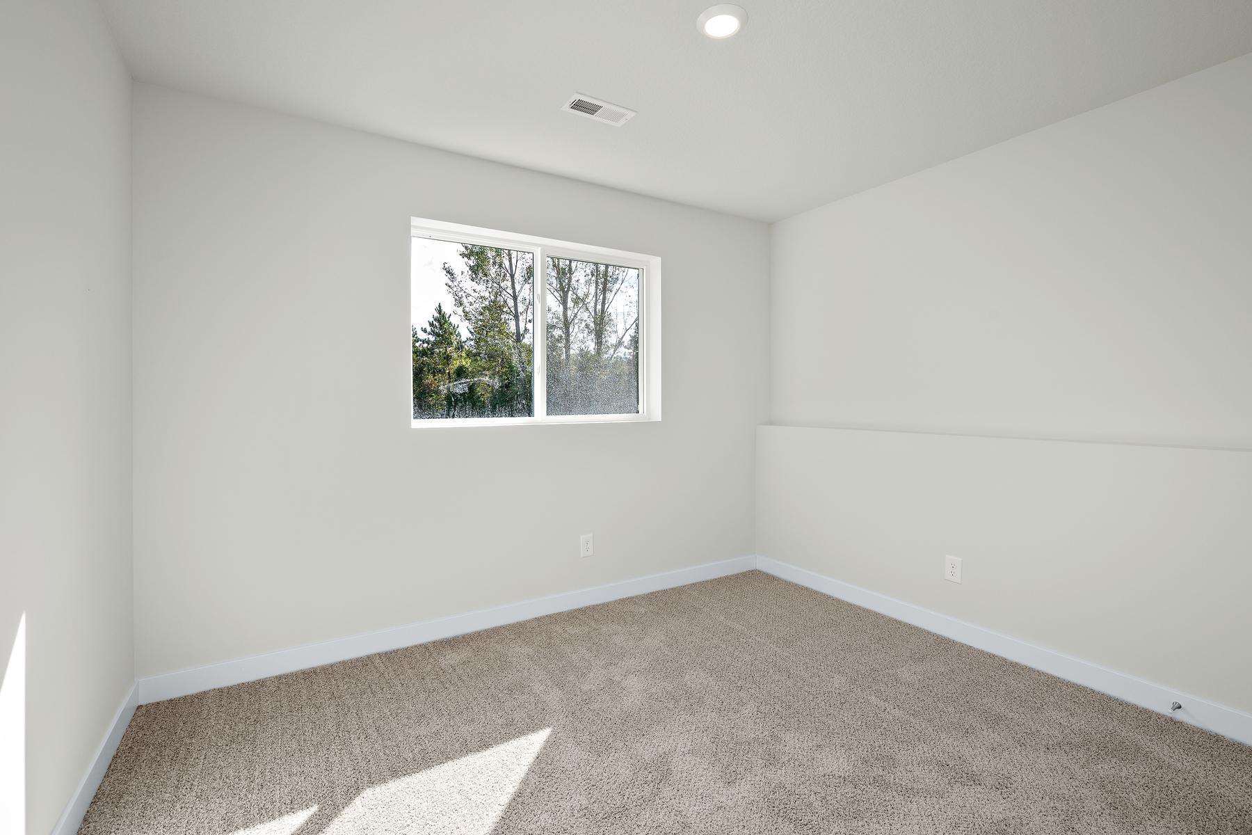 514 Spruce Court North Cambridge, MN 55008 - Photo 8 of 24