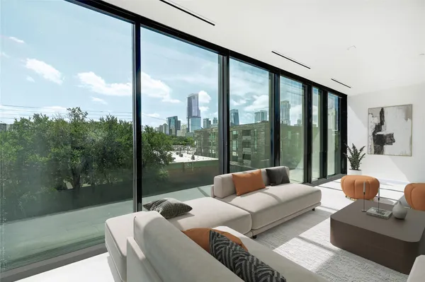 $2,999,000 | 1006 Baylor Street, Unit 203, Austin, TX 78703
