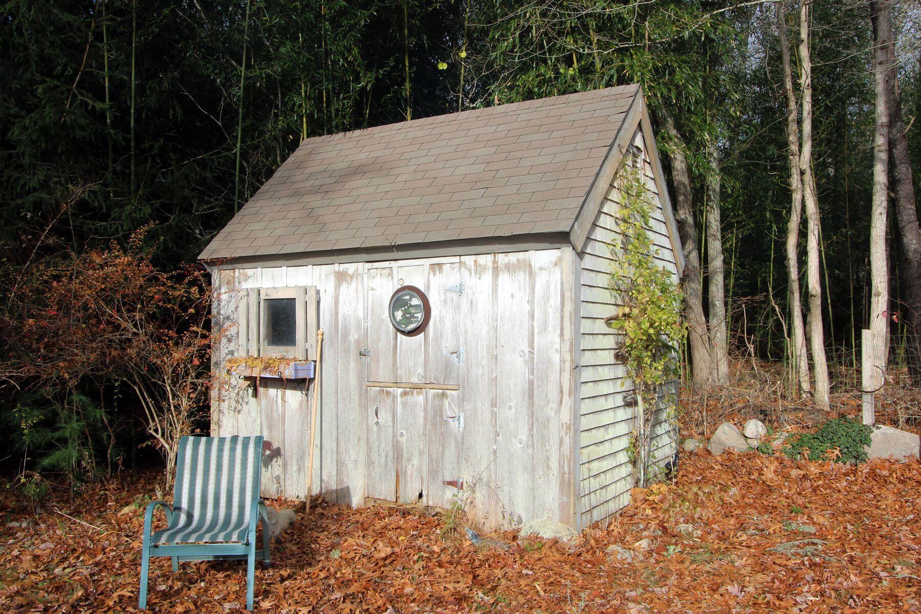 720 Quaker Road North Falmouth, MA 02556 - Photo 34 of 35 720quakershed