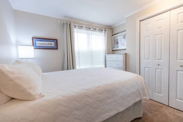 $327,777 | 205 Southfield Lane, Peterborough, NH 03458