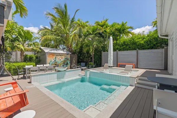 $2,150,000 | 3801 Flagler Avenue, Key West, FL 33040