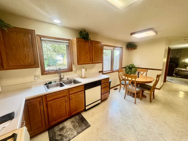 $254,000 | 1231 Lost Lock Way, New Haven, IN 46774