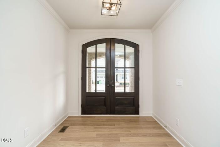 749 West Holly Springs Road Holly Springs, NC 27540 - Photo 11 of 42 a view of an entryway
