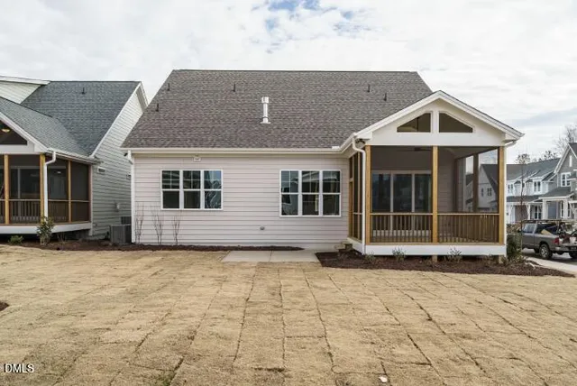 $789,000 | 749 West Holly Springs Road, Holly Springs, NC 27540