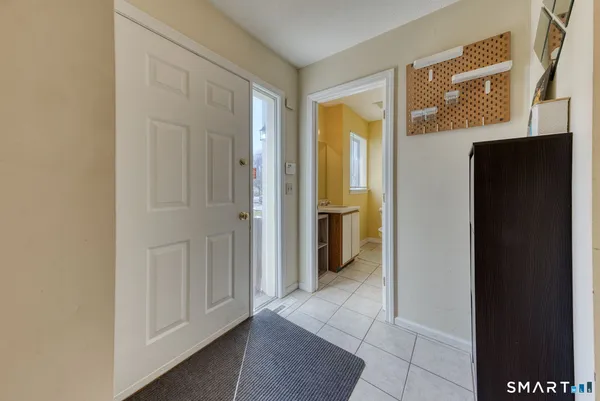 $289,900 | 78 Silo Way, Unit 78, Bloomfield, CT 06002