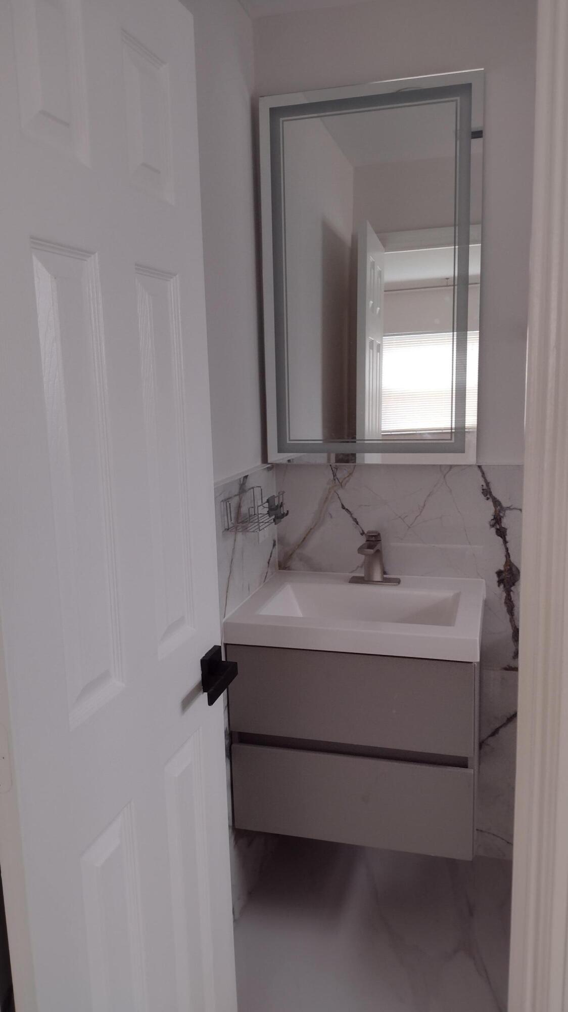 22682 Family Circle Boca Raton, FL 33428 - Photo 14 of 25 1000001216