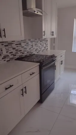 $3,400 | 22682 Family Circle, Boca Raton, FL 33428