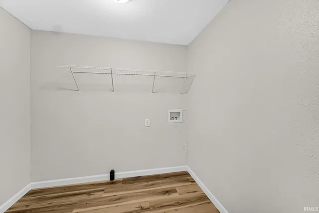 $222,500 | 57074 Guernsey Avenue, Osceola, IN 46561