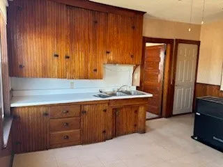 $1,200 | 118 Hebert Avenue, Unit 3R, Woonsocket, RI 02895