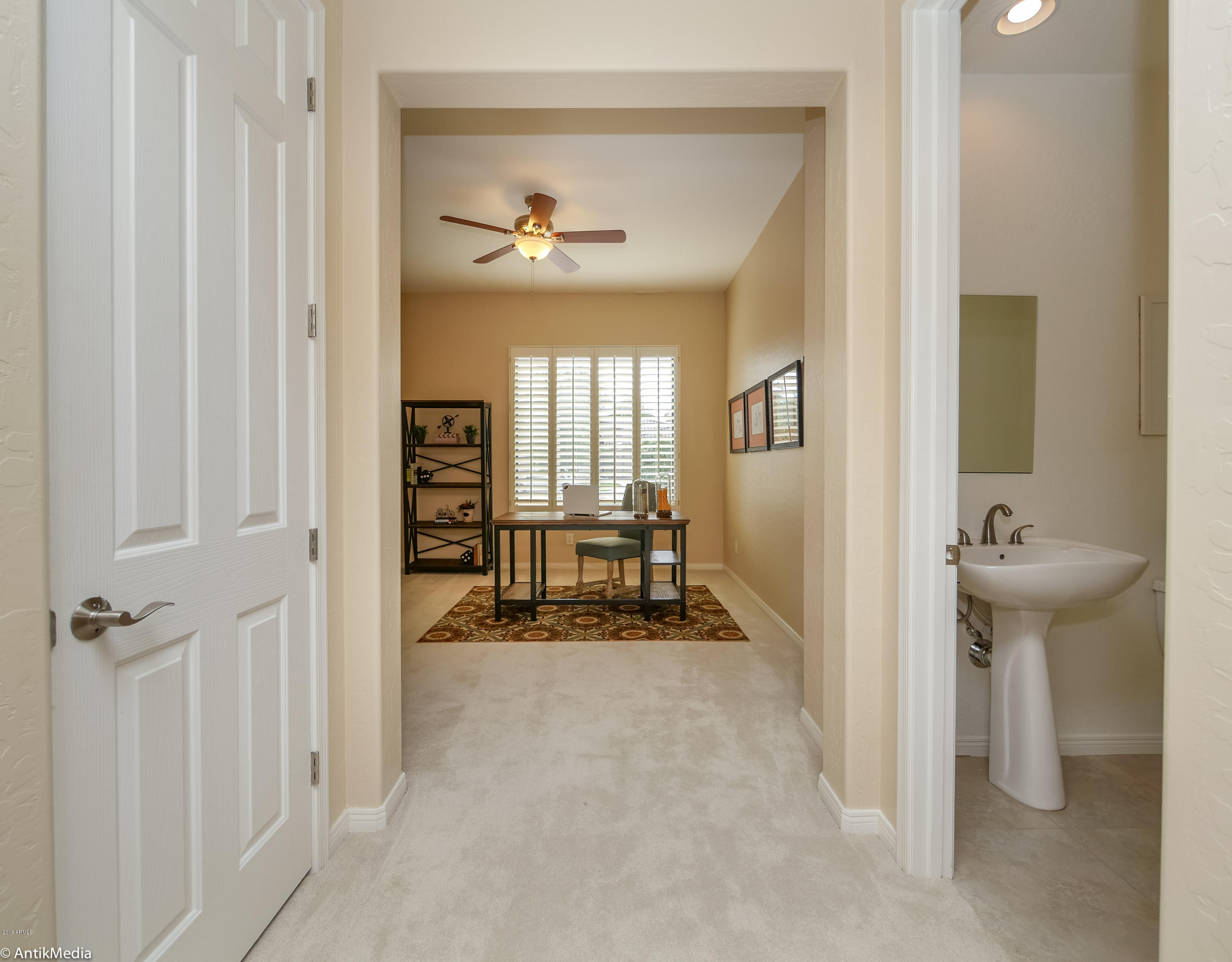 1916 West Blue Ridge Court Chandler, AZ 85248 - Photo 11 of 44 P1340807