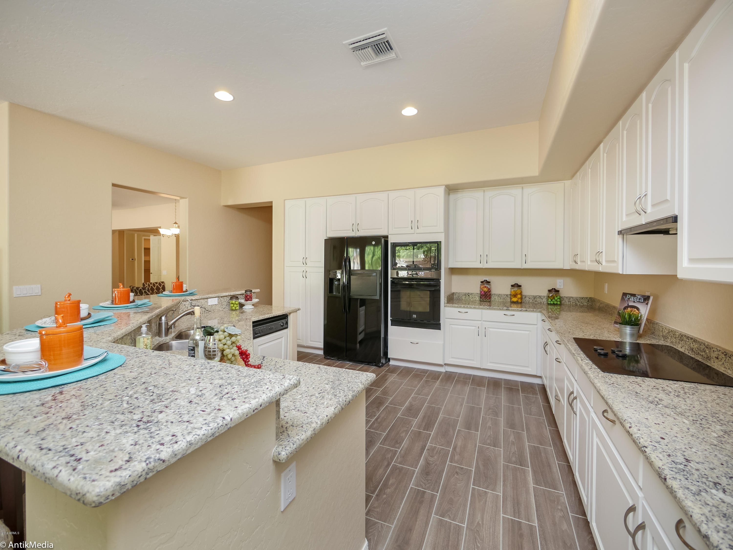 1916 West Blue Ridge Court Chandler, AZ 85248 - Photo 20 of 44 P1340822