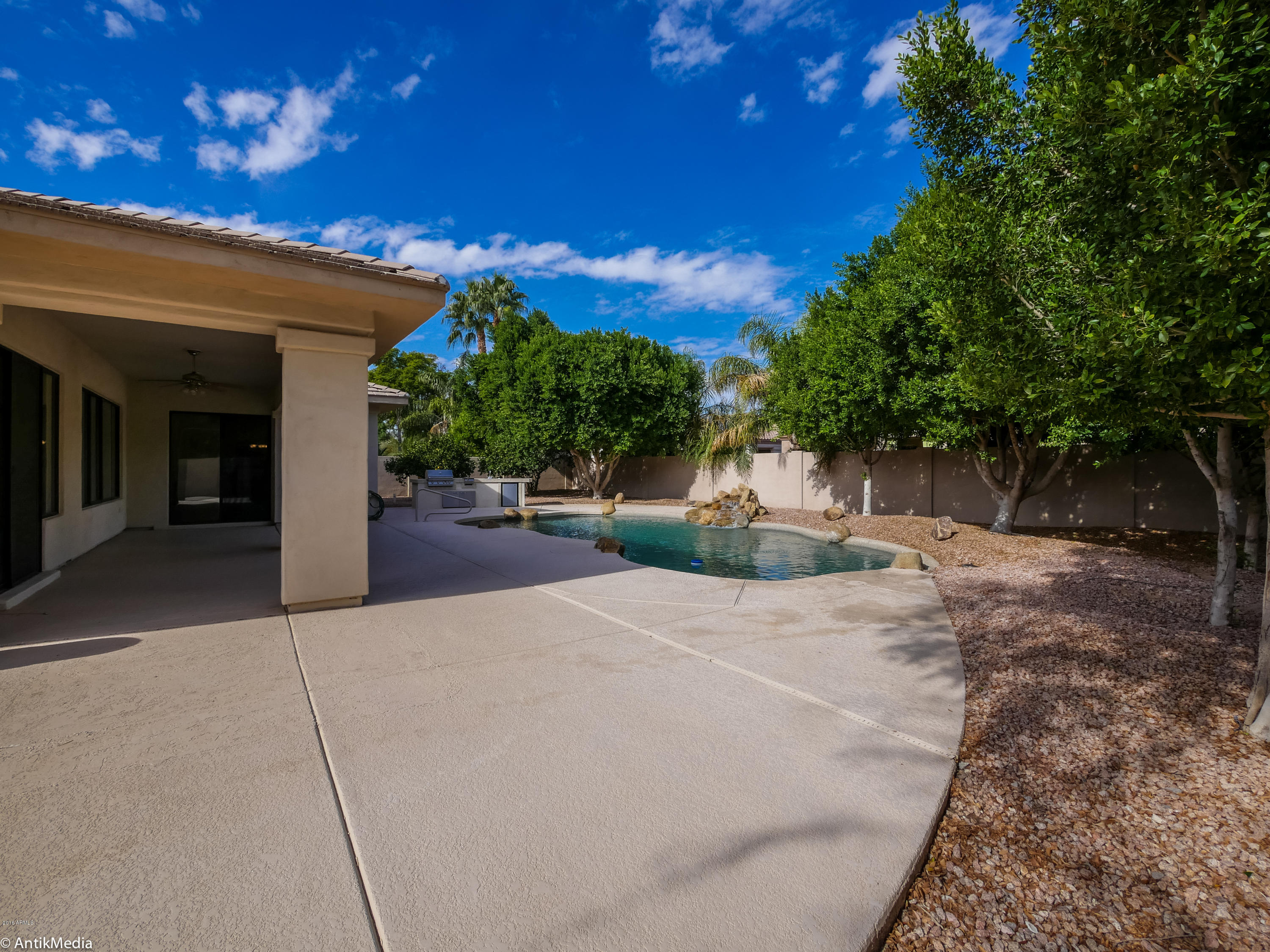 1916 West Blue Ridge Court Chandler, AZ 85248 - Photo 35 of 44 P1340848