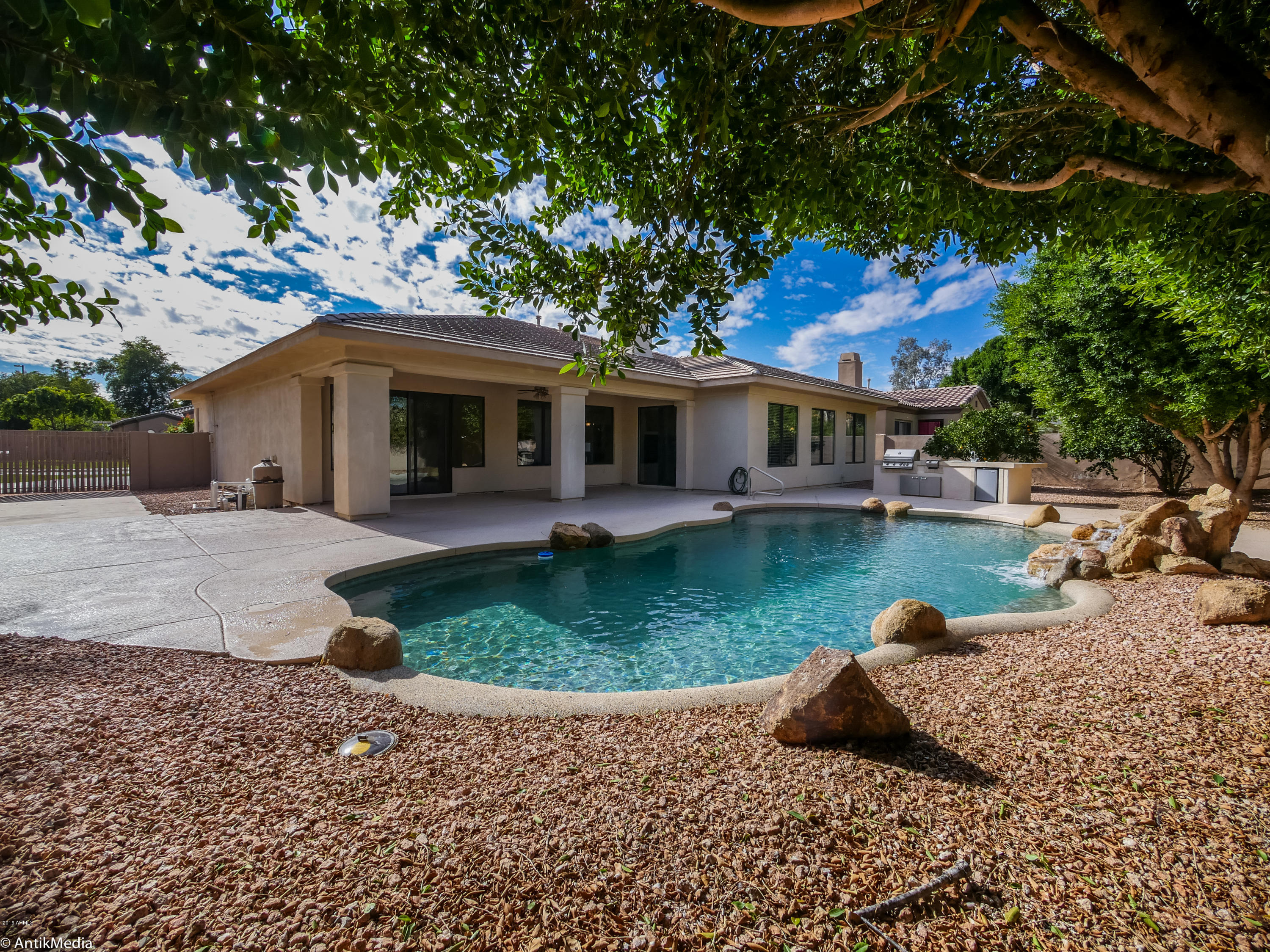 1916 West Blue Ridge Court Chandler, AZ 85248 - Photo 37 of 44 P1340850