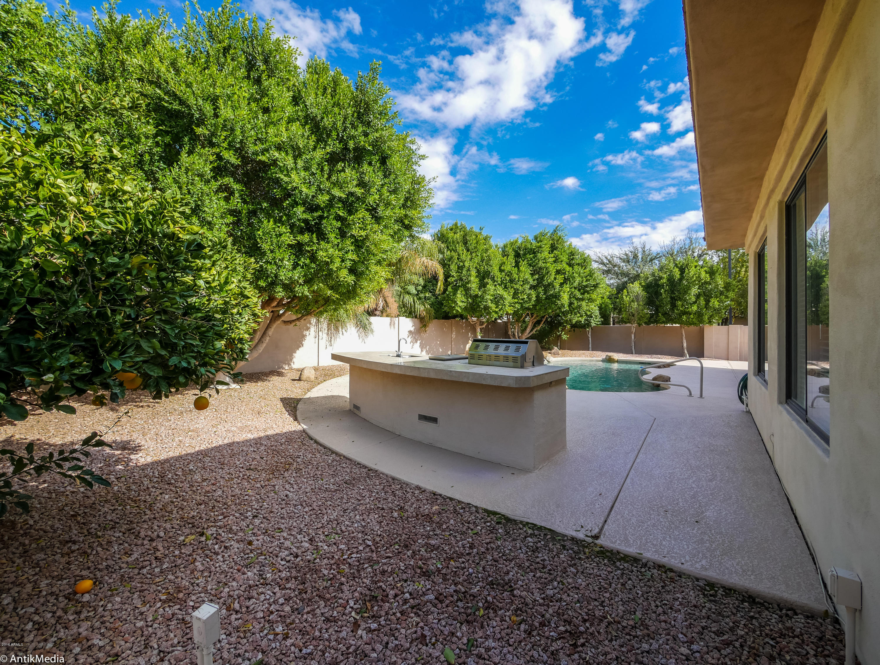 1916 West Blue Ridge Court Chandler, AZ 85248 - Photo 40 of 44 P1340853