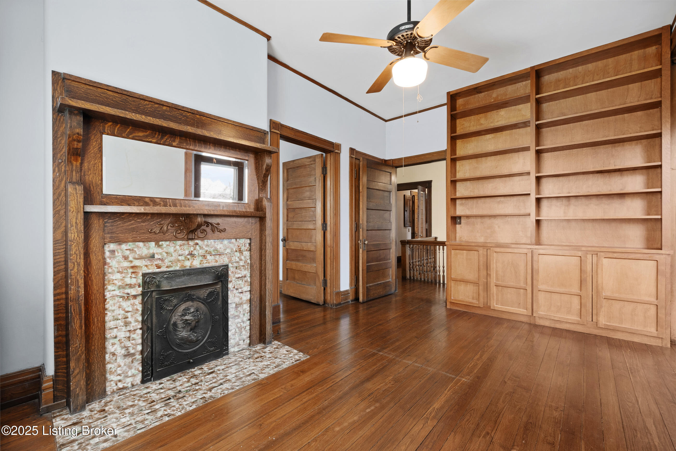 2975 Lexington Road Louisville, KY 40206 - Photo 28 of 60 2975lexington_083sky
