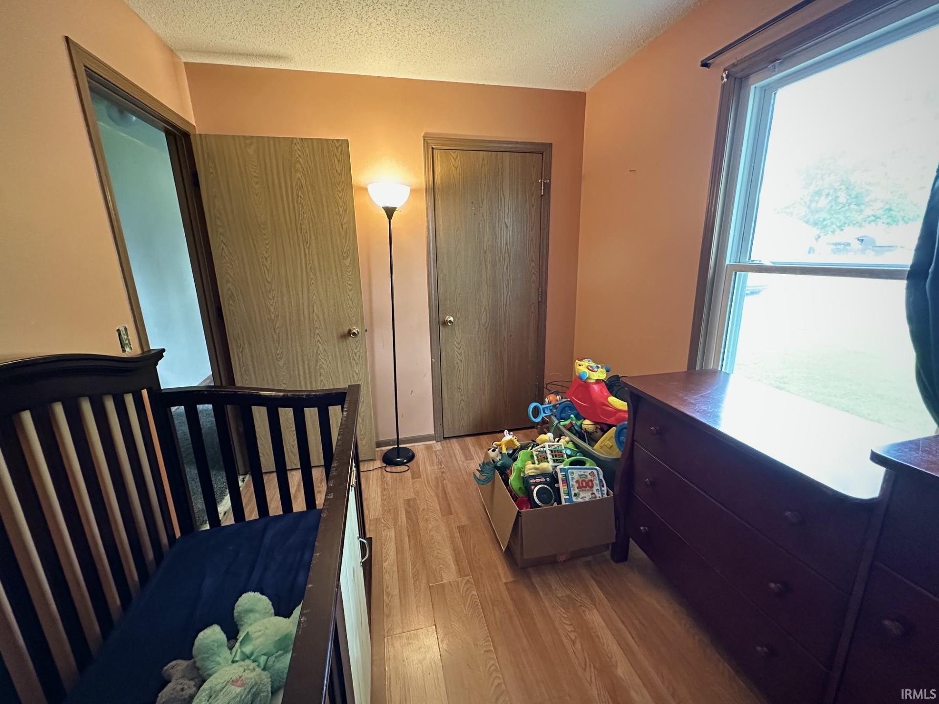 302 Chapel Lane Ashley, IN 46705 - Photo 9 of 15