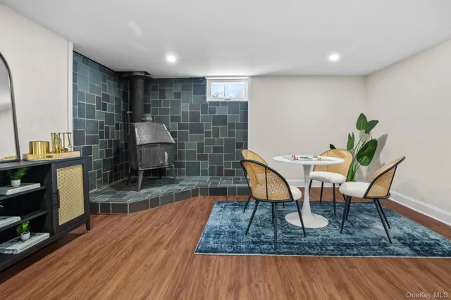 $575,000 | 21 Henning Drive, Montrose, NY 10548