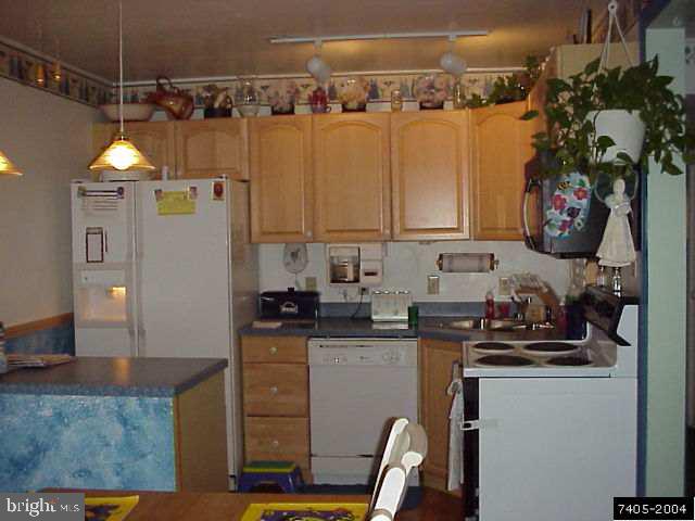 701 Fireside Road York, PA 17404 - Photo 4 of 6